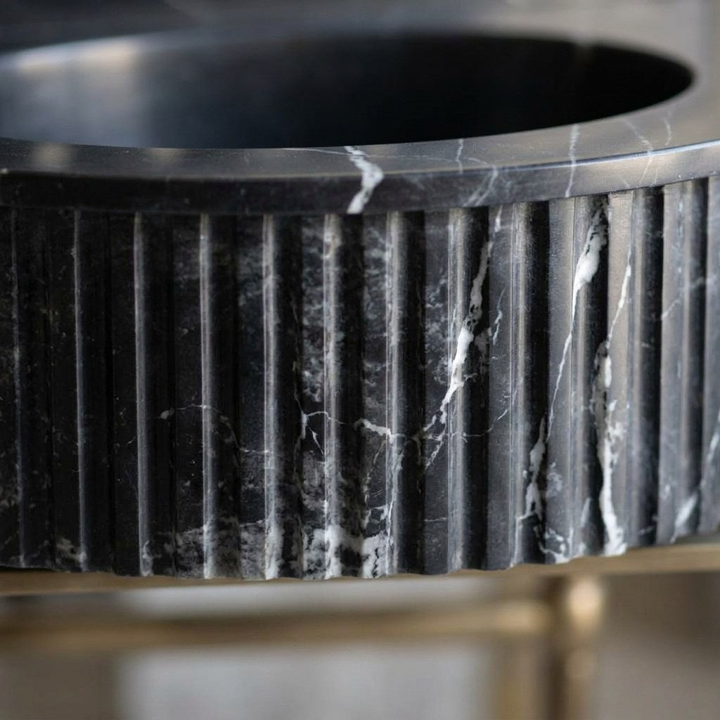 Pietra Notte Fluted Marble Sink with Brass Stand and Backsplash — marble detail — view 3