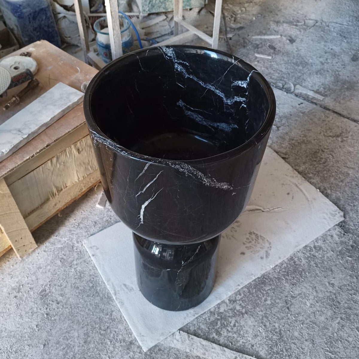 Black Marble Pedestal Sink – Nero Marquina Freestanding Basin for Powder Rooms and Luxury Bathrooms M6S38 — view 4