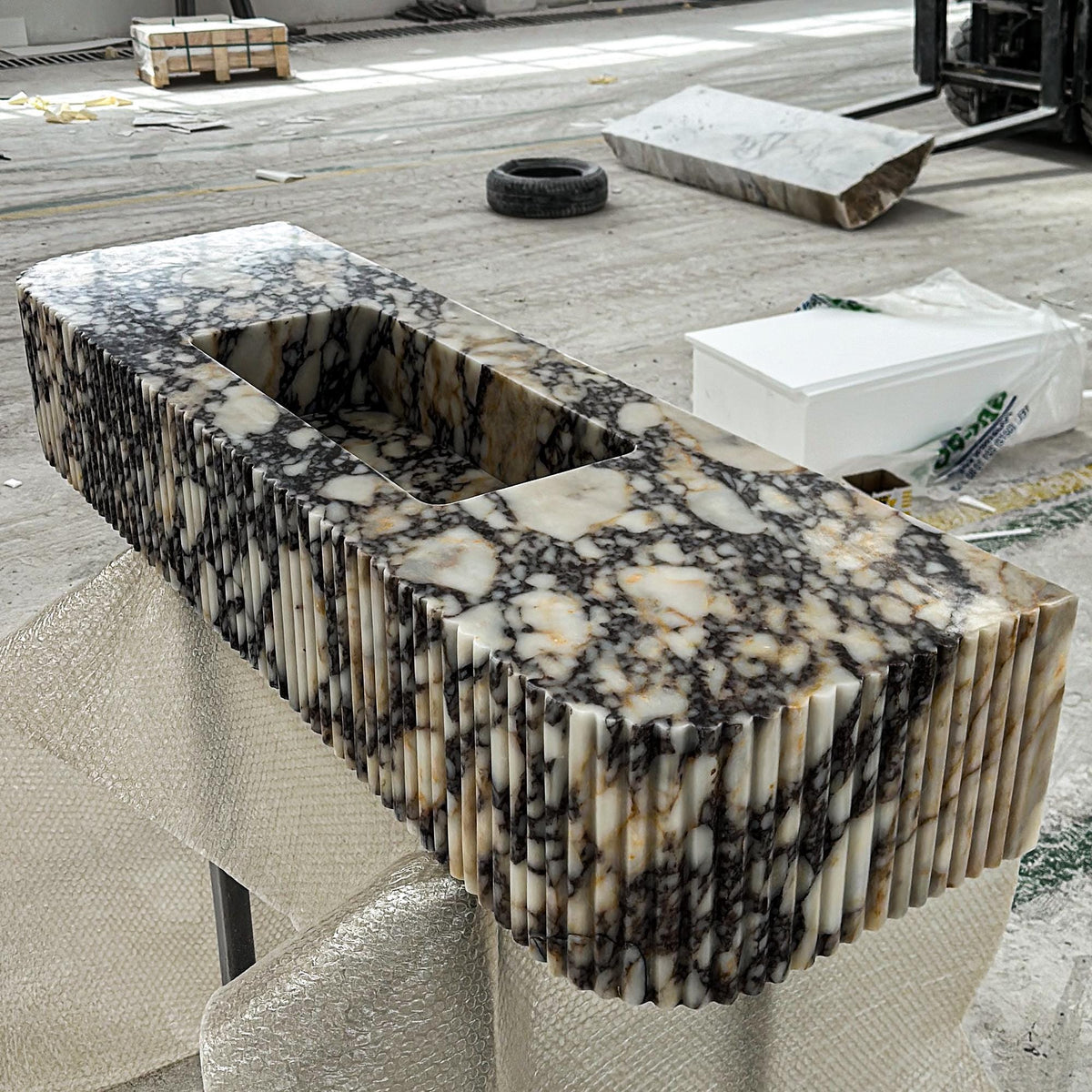 Large Calacatta Viola Marble Sink | Fluted Wall Vanity | Modern Luxury Stone Basin M6S30 — view 1