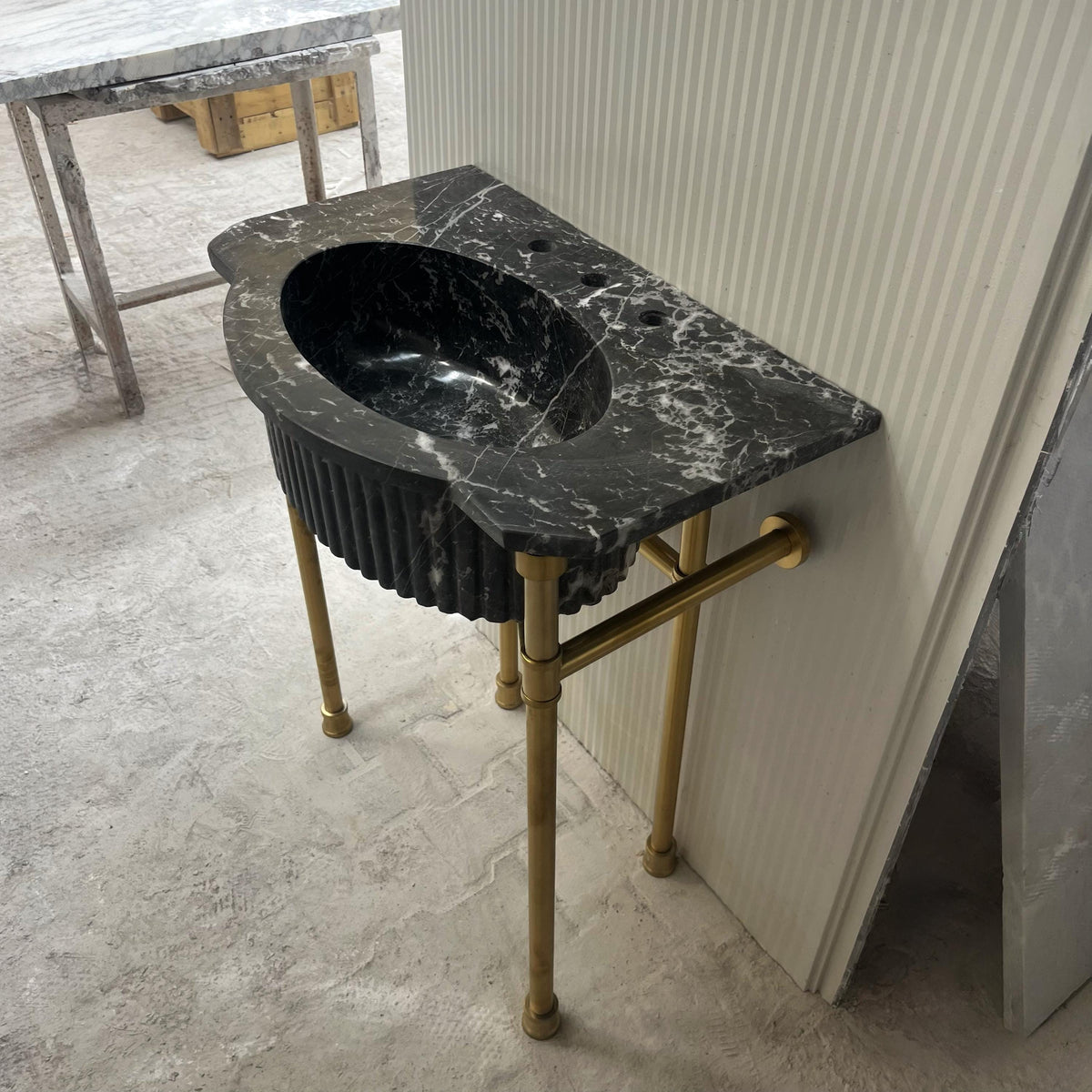 Black Marble Pedestal Sink with Brass Legs – Fluted Natural Stone Basin, Luxury Bathroom Vanity Console, Custom Marble Sink Basin M6M008 — view 1