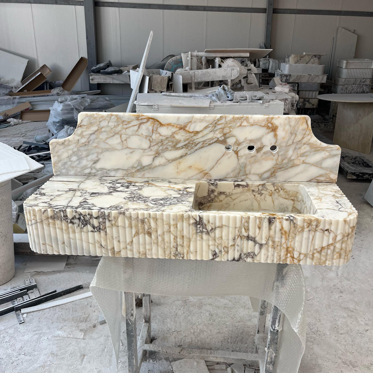 Natural Stone Sink with Backsplash, Wall Mounted Marble Vanity, Calacatta Monet Sink for Small Bathroom, Handcrafted Marble Basin M6S016 — view 3