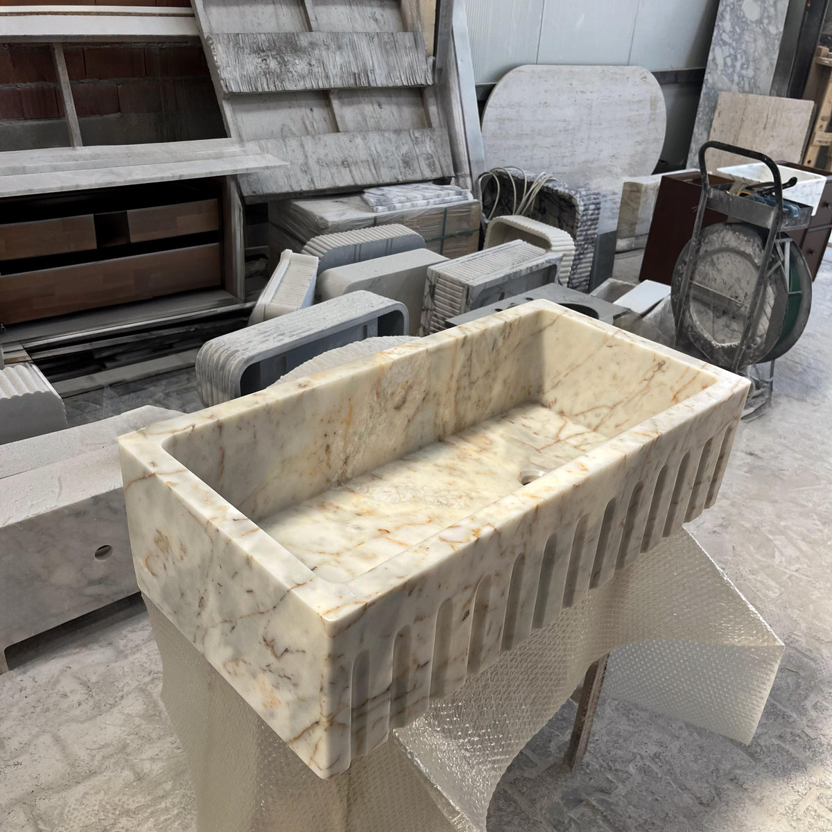 Fluted Marble Sink Basin – Custom Natural Stone Sink for Bathroom Vanity, Marble Sink Top with Vessel Design, Interior Design M6S51 — view 4