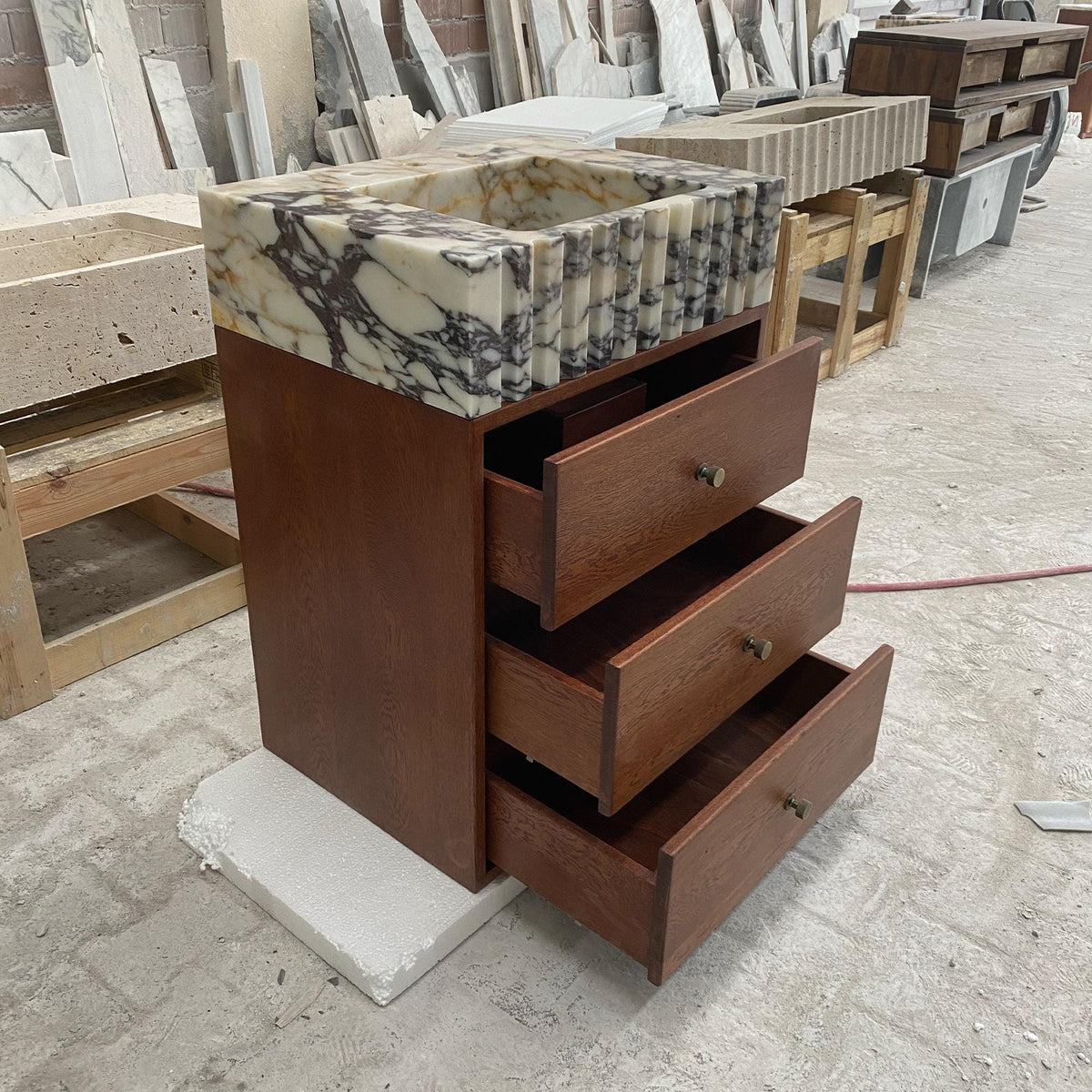Calacatta Viola Marble Fluted Sink with Wood Drawer Vanity – Natural Stone Bathroom Console for Small Spaces and Modern Powder Rooms M6F014 — view 5