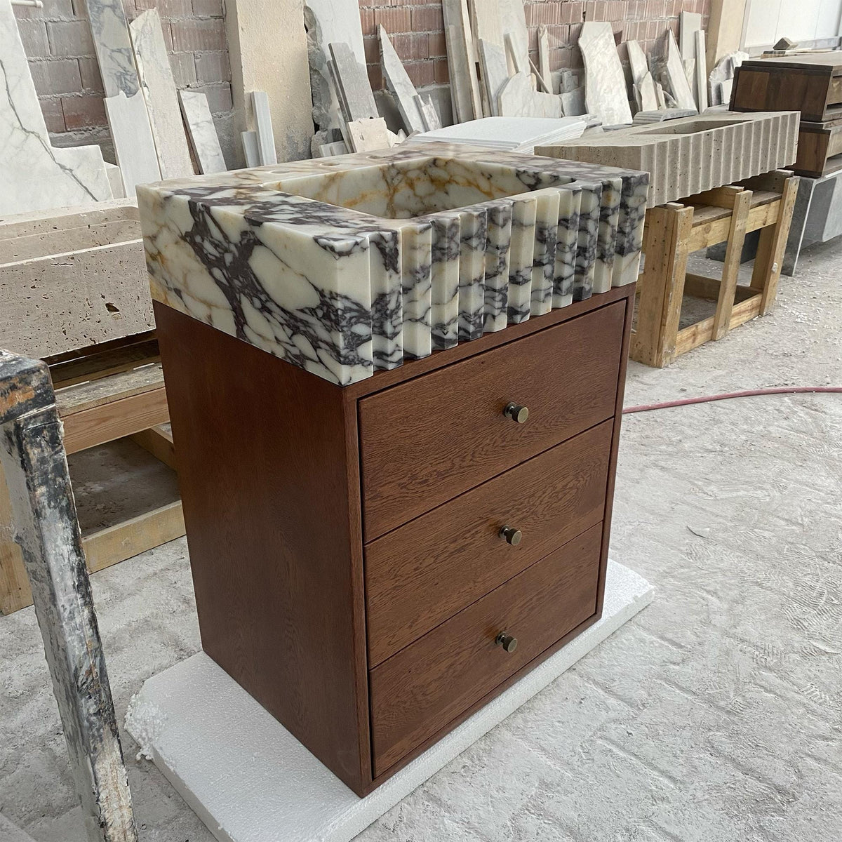 Calacatta Viola Marble Fluted Sink with Wood Drawer Vanity – Natural Stone Bathroom Console for Small Spaces and Modern Powder Rooms M6F014 — view 4