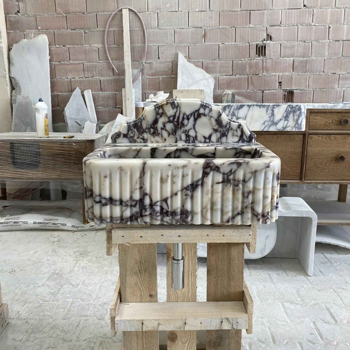 Calacatta Viola Fluted Floating Marble Basin with Backsplash and Hand Carved Detail for Custom Bathroom, Polished — view 3